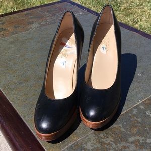 Oh...Deer! Red soles black leather pumps